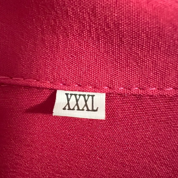 Women’s long sleeve button down pink dress. - Picture 3 of 6